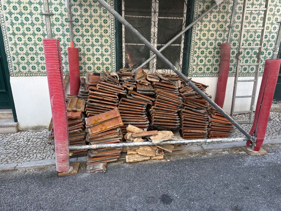 Telhas portuguesas antigas