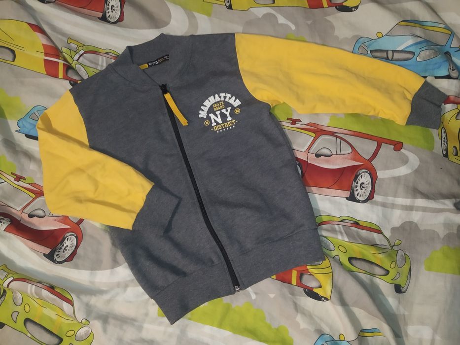 Продається кофта