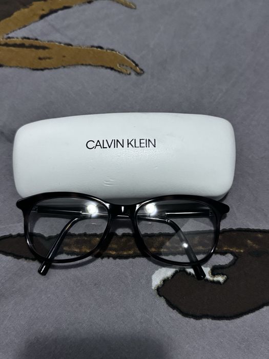 Armacao oculos kalvin klein
