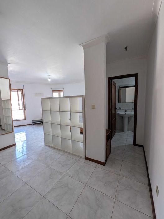 T0 Mobilado para Arrendamento – Centro de Viana do Castelo