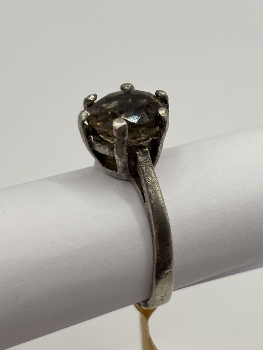 Pierścionek z kwarcem dymnym 0070