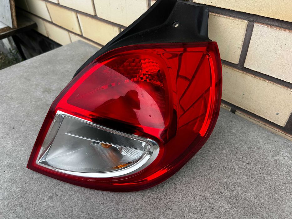 задній ліхтарь стоп правий Renault Clio 3 2009-2012 Хетчбек, 3D, 5D