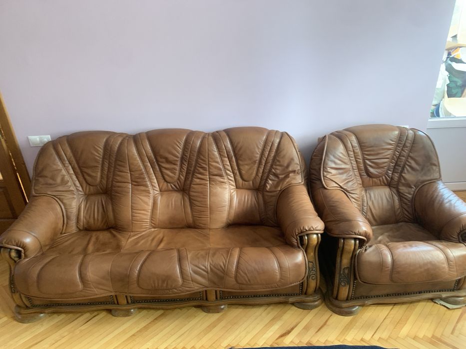 Шкіряний диван і крісло