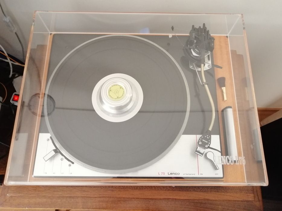 Gira-discos L 75 Lenco braço SME series III