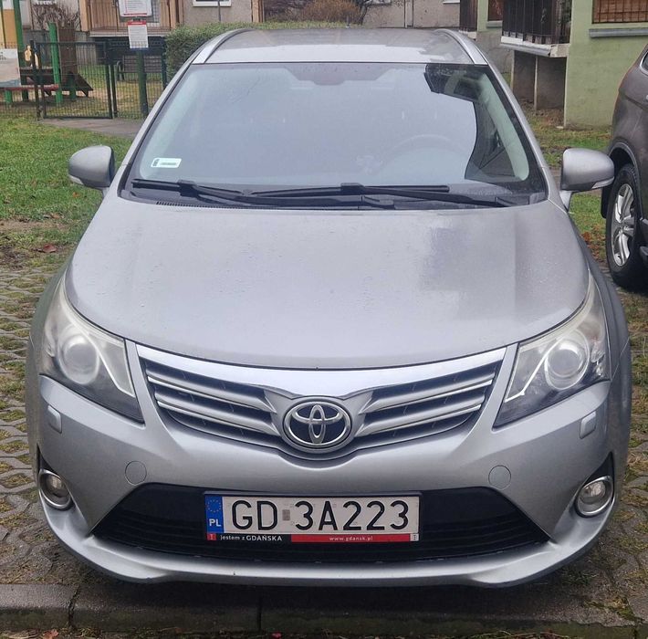 Toyota Avensis 10.2012 2.0 bez wypadkowe.