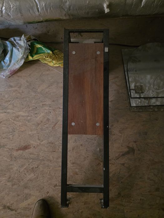 Podtynkowy  stelaż montażowy pod uchwyt dla   poręczy ściennych  dla  niepełnosprawnych