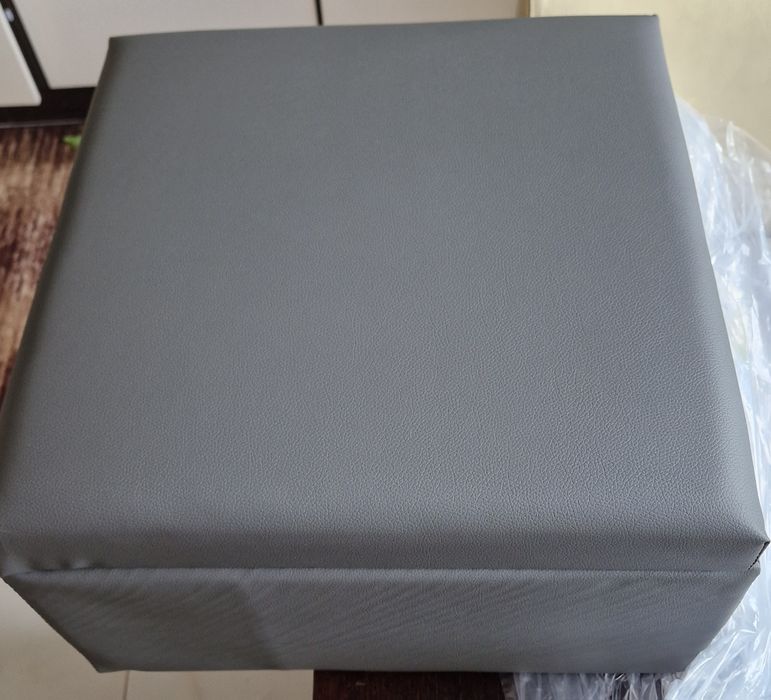 Stołek,pufa z miejscem do przechowywania , ciemnoszary