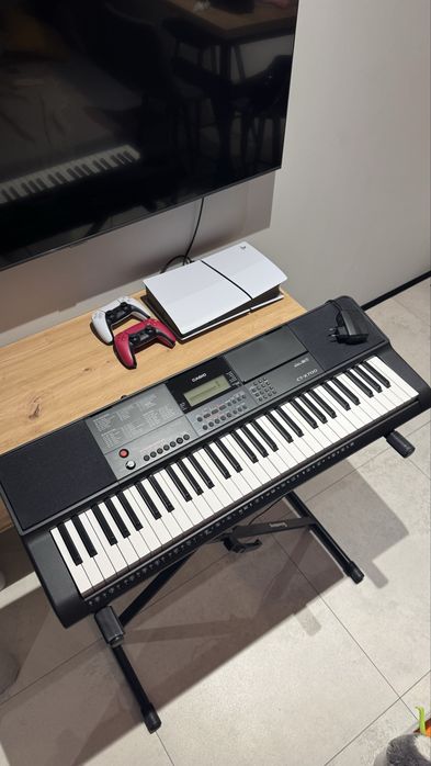 Синтезатор Casio CT-X700