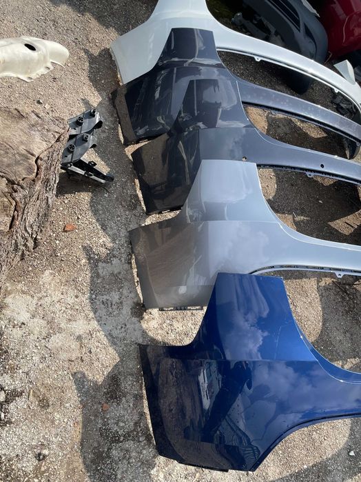 Бампер задній Tesla Model Y голий бампер Тесла вайка оригінал бу