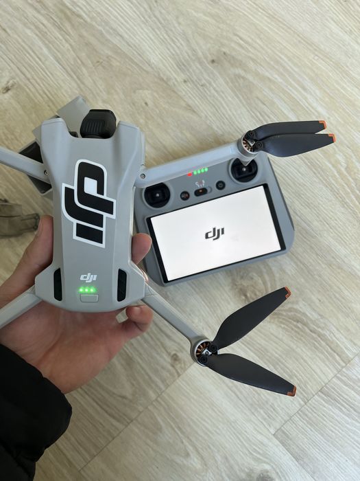 Drone DJI Mini 3 Fly More Combo (3 BATERIA) + DJI RC (4K)