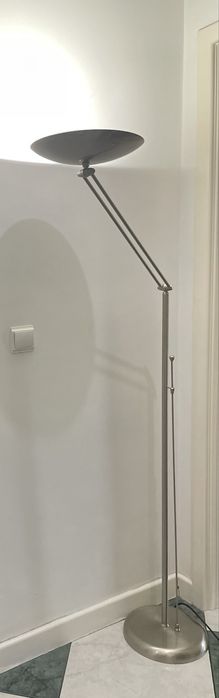 Para desocupar vendo candeeiro de pé 100% inox
