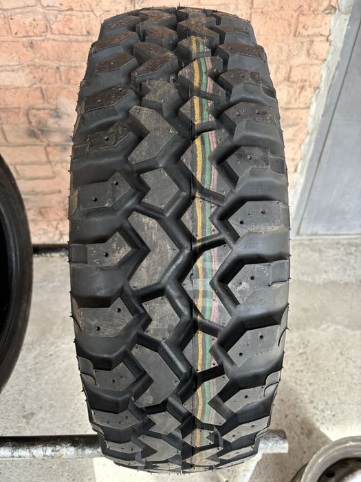 Одиночка Розпаровка Шина 31х10.50R15 Gerenal 265/75/15