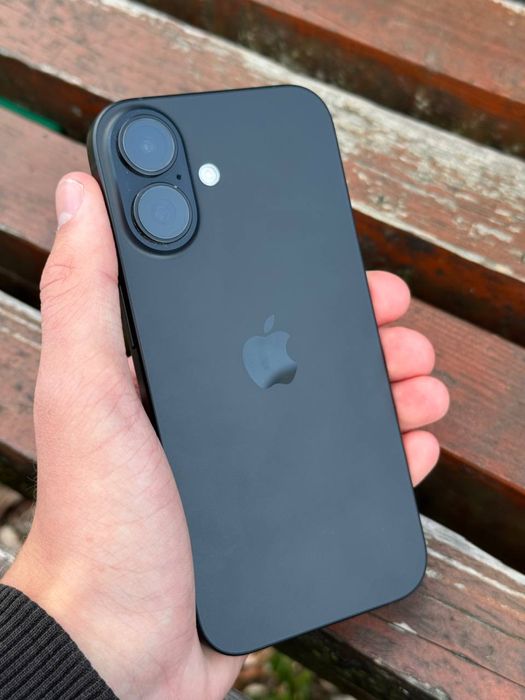 Продам iPhone 16 128gb