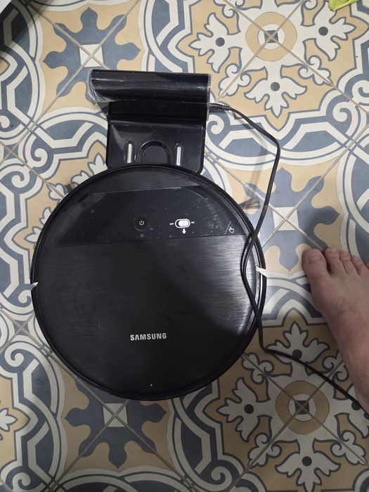 Робот-пилосос samsung vr05r5050wk