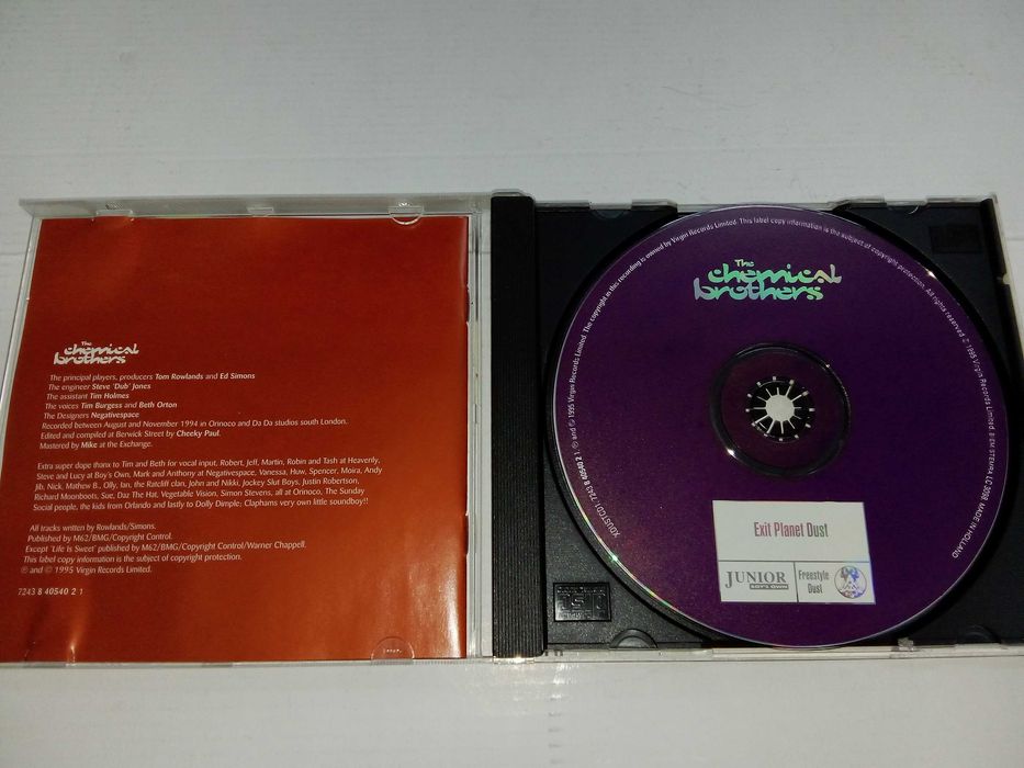 CD Chemical Brothers Exit Planet Dust