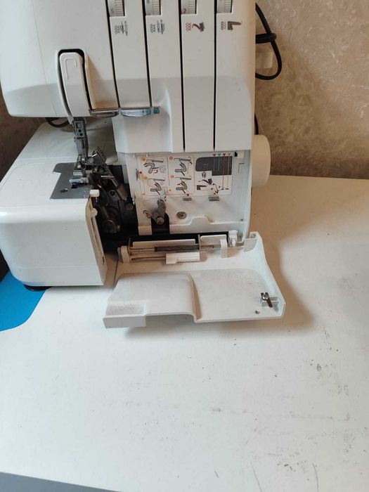 Оверлок Necchi l234a