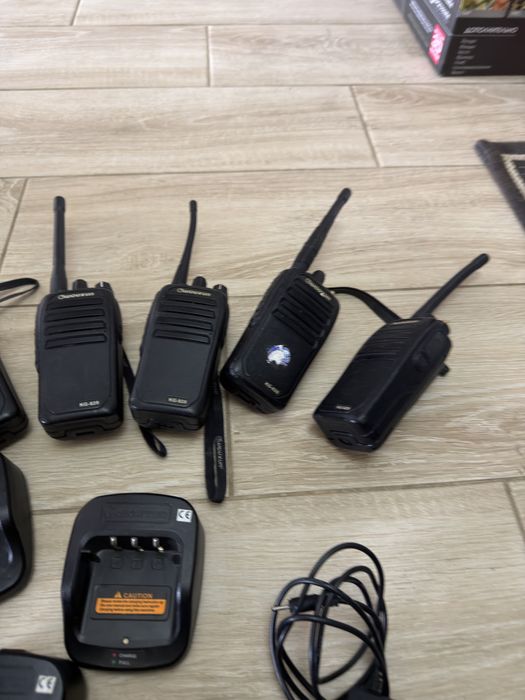 Рації Wouxun KG 828