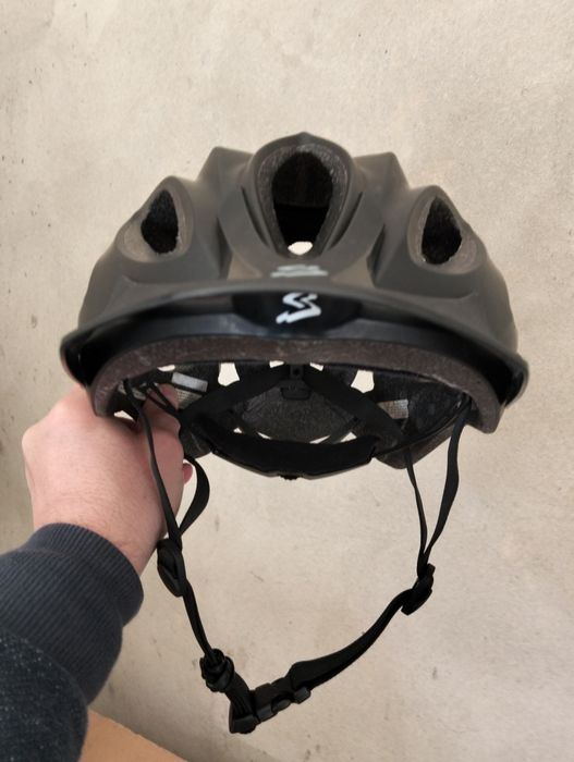 Capacete Spiuk Rhombus preto mate