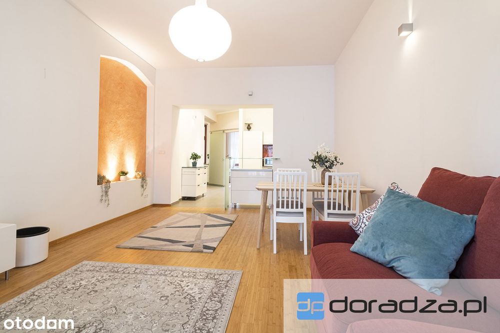 2 pokoje / 50m2 / winda /RYNEK / ul.Odrzańska / CENTRUM