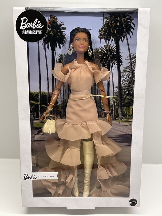 NRFB Barbie Signature 2025 @BarbieStyle Brooklyn JBH93