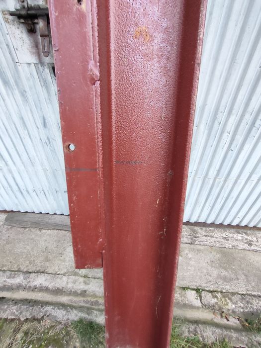 Słupki do bramy - ceownik