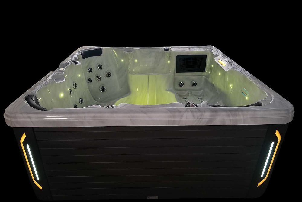 Jacuzzi ogrodowe SPA Balboa 220x220 cm Akryl. Kompletne pokrywa schody