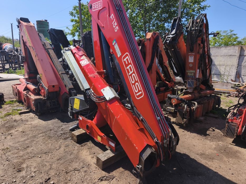 Кран-маніпулятор Fassi 135