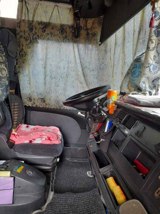 Тягач MAN TGA 18.430