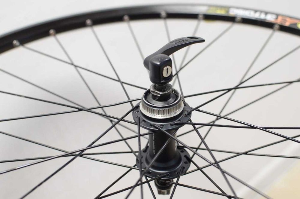26" колеса Mavic / Shimano SLX, під дискові гальма, втулки Shimano SLX M665, барабан 8+ швидкостей на 4 собачках, вага 972 + 1191 г