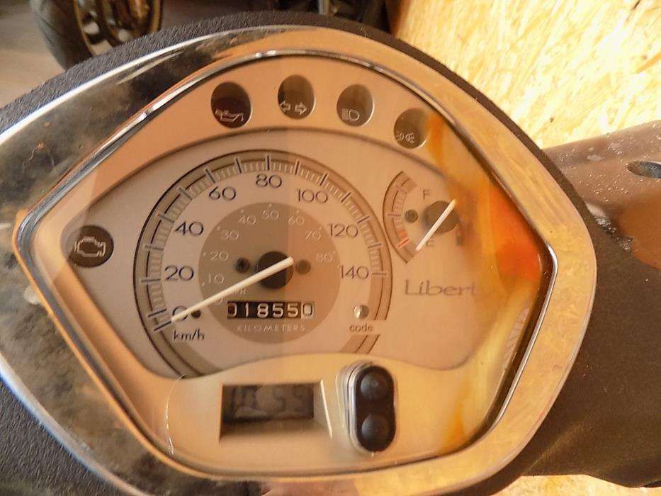 Piaggio Liberty 125 para peças.