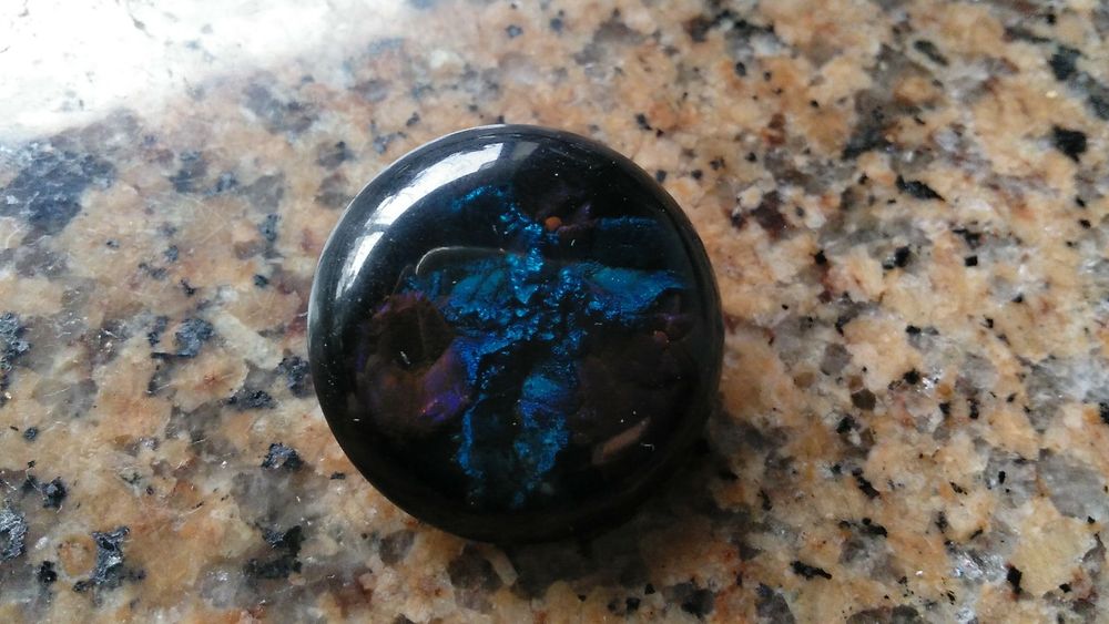 Botões novos trabalhados 0,60 cada. Em quantidades diâmetro 3 cm