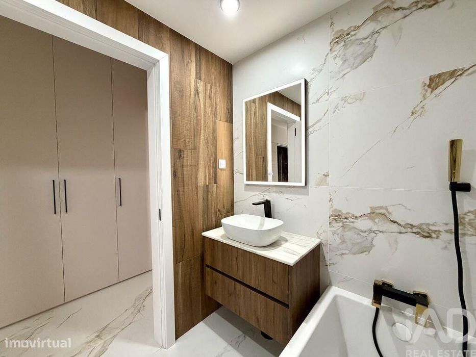 Apartamento T2 em Armação de Pêra de 80,00 m2