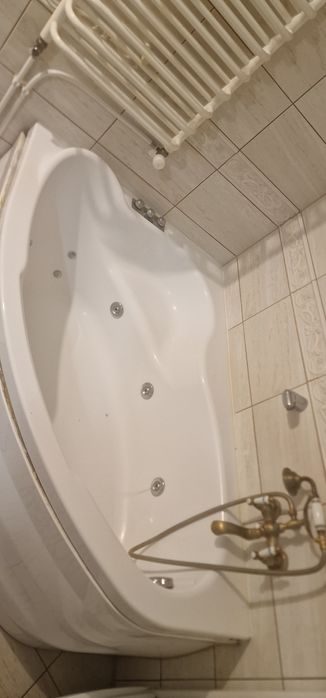 Wanna z hydromasażem