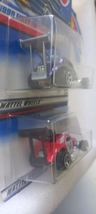 Conjunto 2 Fiat 500C Hot Wheels