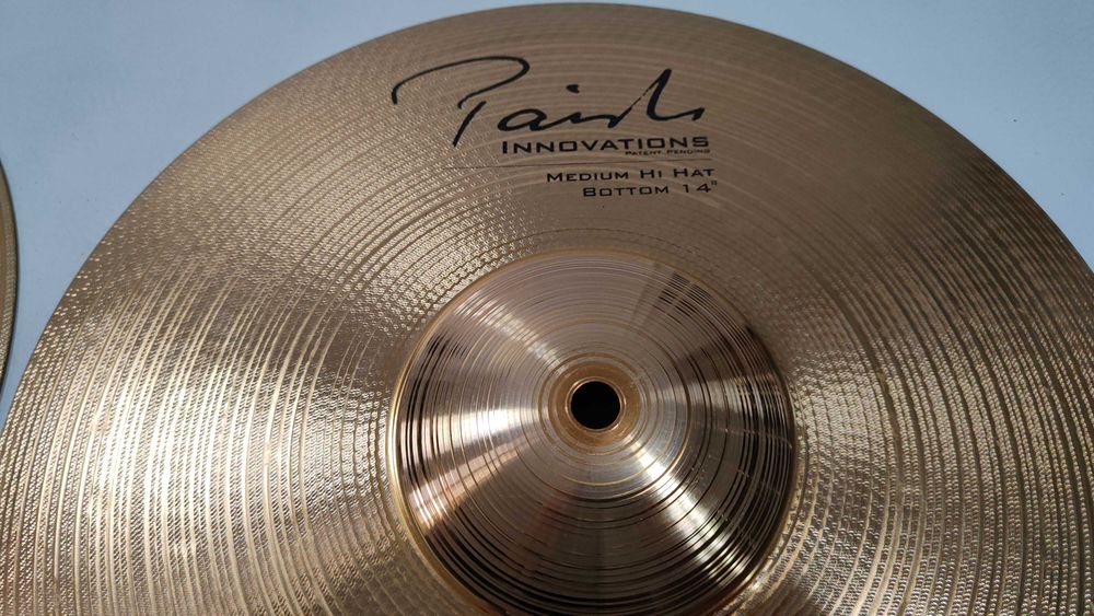 Paiste - talerze Innovations Medium Hi-hat 14” - 803g Top,1215g Bottom