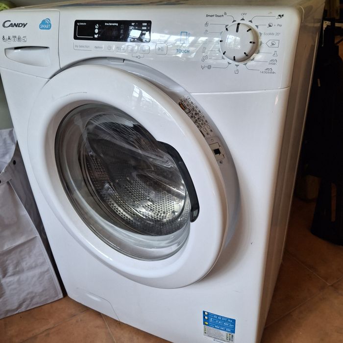 Máquina de Lavar Roupa Candy Smart 8kg 1200 RPM (Para Reparação ou Peças)
