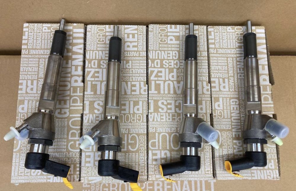 Renault форсунка 166006212R