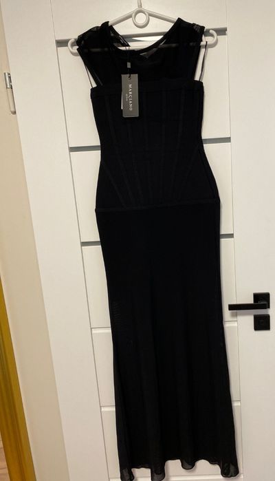 Nowa sukienka guess