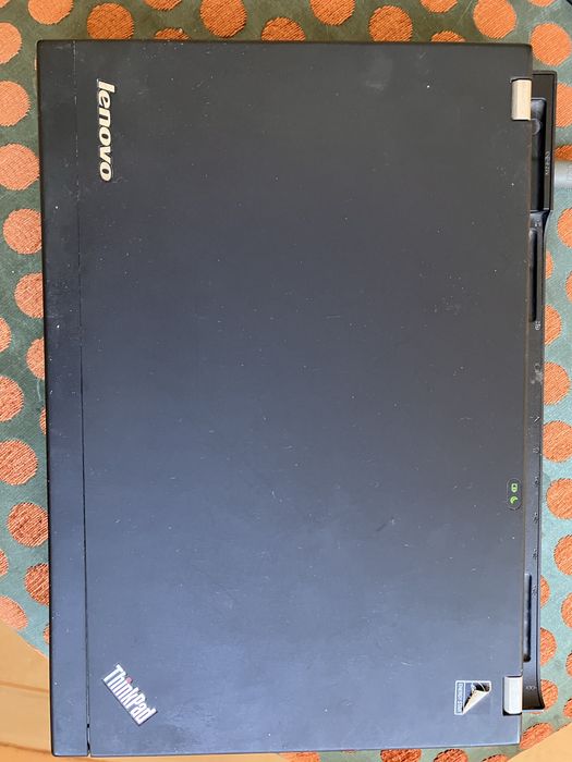 Lenovo x220 ze stacją dokującą