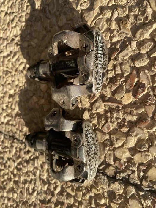 Pedais de Encaixe Shimano PD-M520