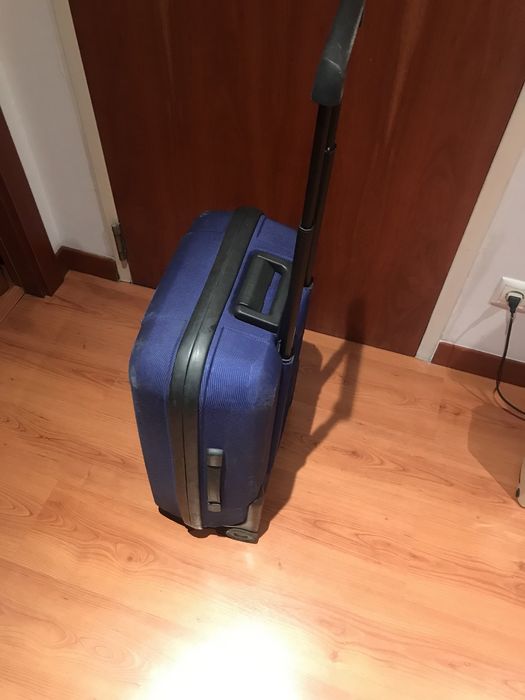 Samsonite tamanho medio