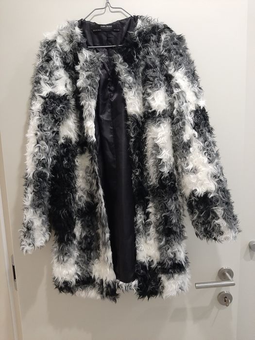 Casaco de pêlo forrado Zara