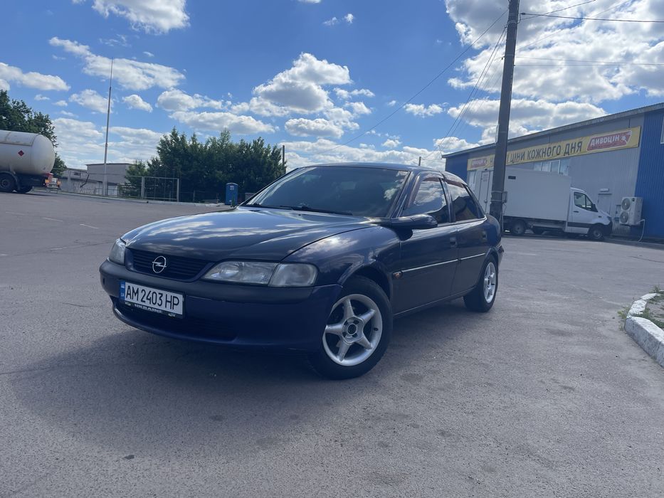 Opel Vektra B 1,6 газ/бензин
