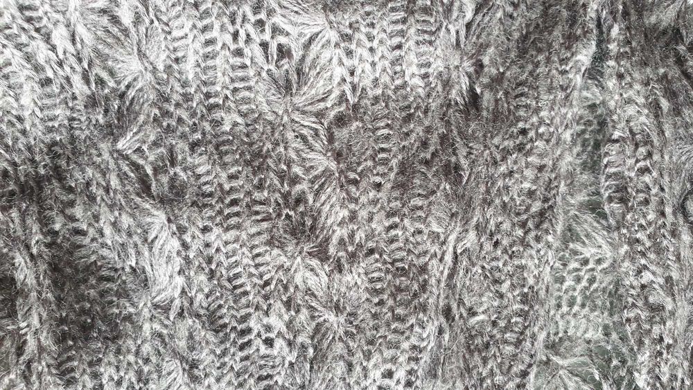 Sweterek wdzianko szary ażurowy wzór M