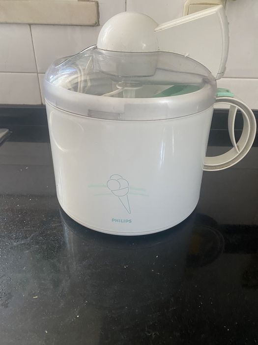 Máquina de fazer gelados