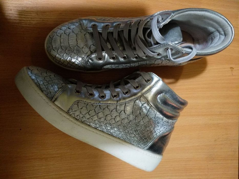 Ботинки жіночі  бу в гарному стані