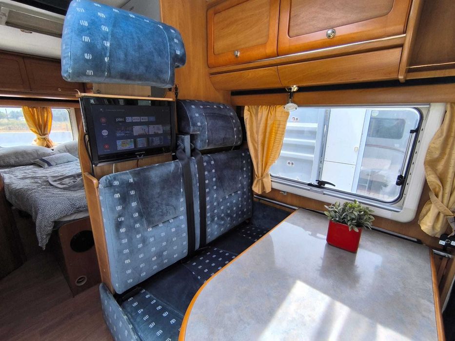 Autocaravana Rapido 942M mercedes 316CDI caixa auto. 4 lugares