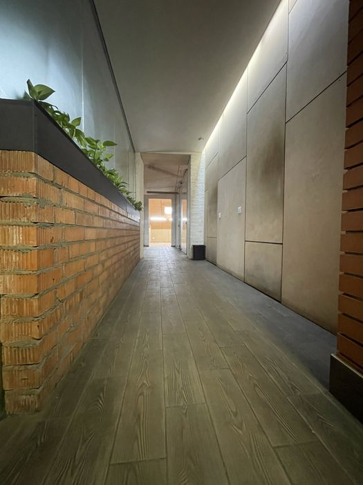 Аренда помещения с ремонтом. 210 м2. Центр. Короленко, Троицкая