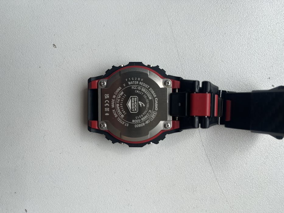 Casio G-shock GW-B5600 + przebranie
