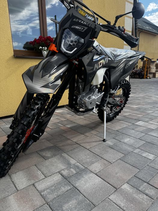 Мотоцикл - KOVI 250-ST ADVANCE 21"/18. Доставка.